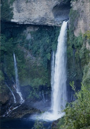 Photo by Marc at Parque Nacional  Radal Siete Tazas, Chile
